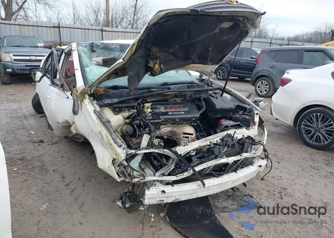 2003 Toyota Camry Le z USA, uszkodzony, nr VIN JTDBE32K930195126